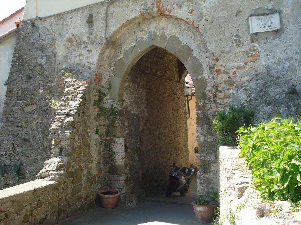 Da Giuse Bed & Breakfast Trebiano Екстериор снимка