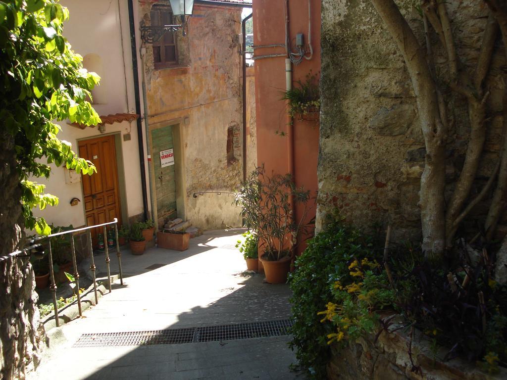 Da Giuse Bed & Breakfast Trebiano Екстериор снимка