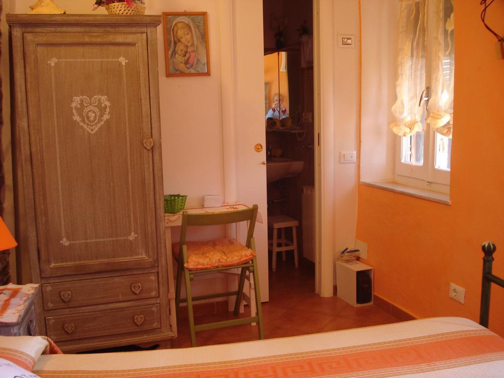 Da Giuse Bed & Breakfast Trebiano Екстериор снимка